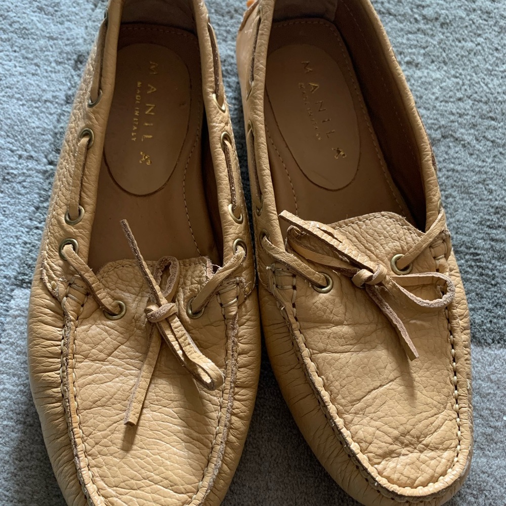 Manila Made In Italy Suede Moccasin size 37. Worn once.